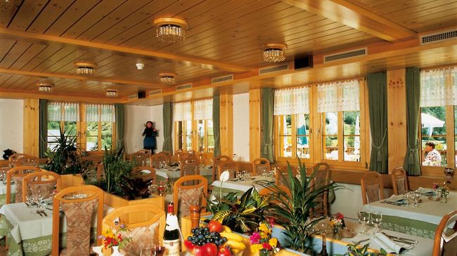 Hotel Edelweiss Blatten Loetschental Restaurant bilde